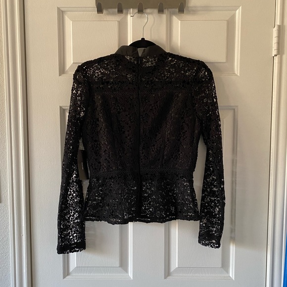 Lulu’s Black Long Sleeved Lacey Shirt New with Tags Size S - Picture 2 of 4